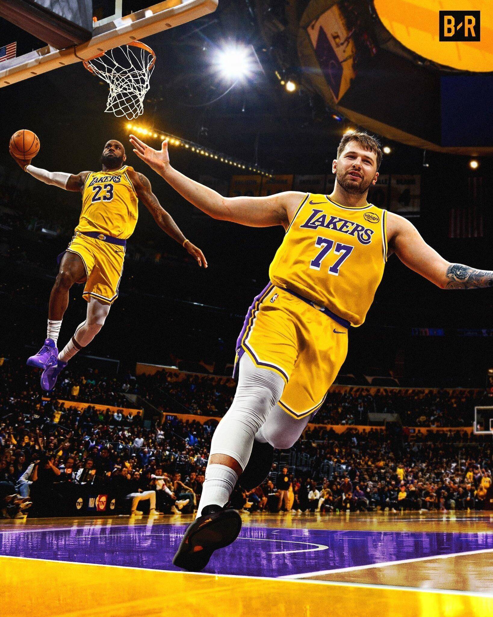 J9-东契奇回归赛场，惊险取胜首场状态亮眼，DWG观众沸腾！的简单介绍