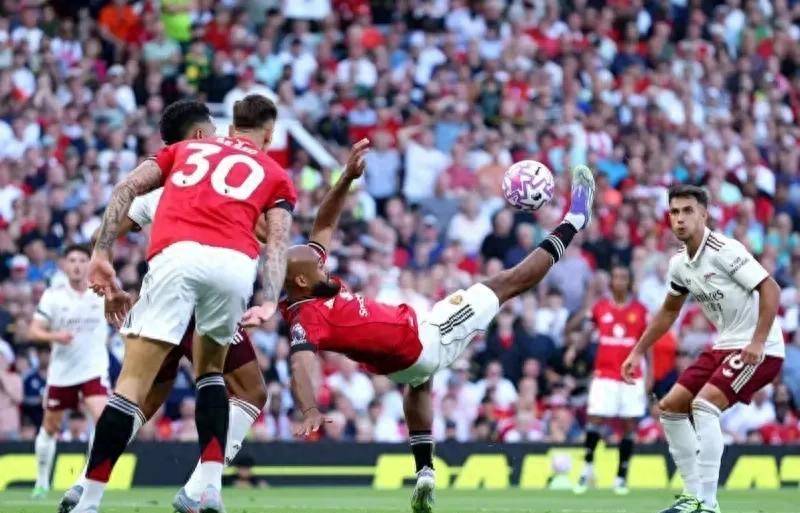 J9-包含萨拉赫爆冷击败阿森纳，关键助攻引爆全场！的词条